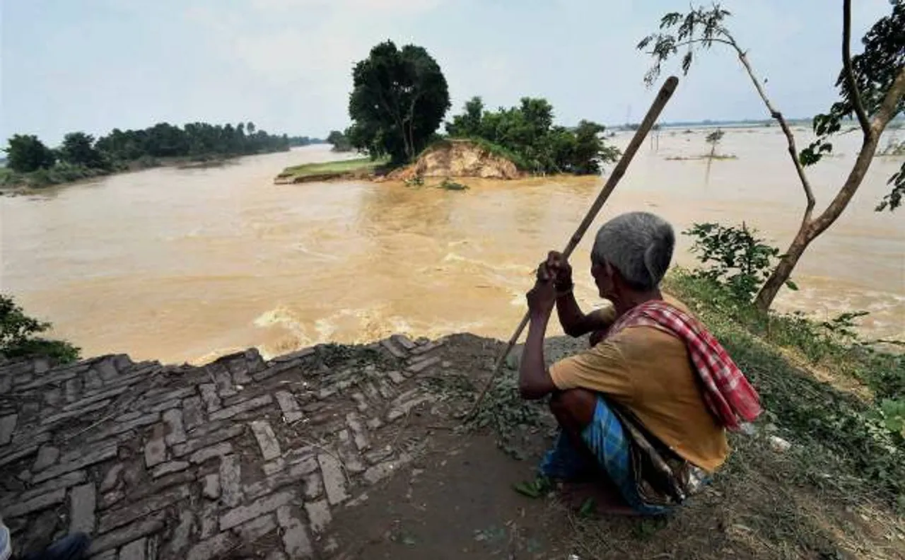 Bihar flood situation worsens as toll reaches 153; 1.08 cr people in 17 districts affected; heavy rainfall predicted for Saturday