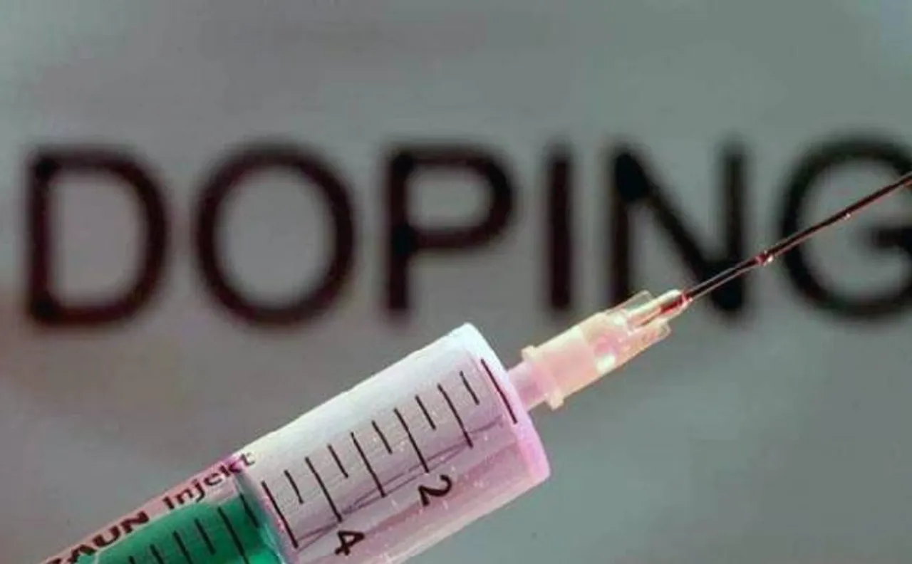 Andhra Pradesh doctor tries to jab senior doctor with HIV blood in a government hospital