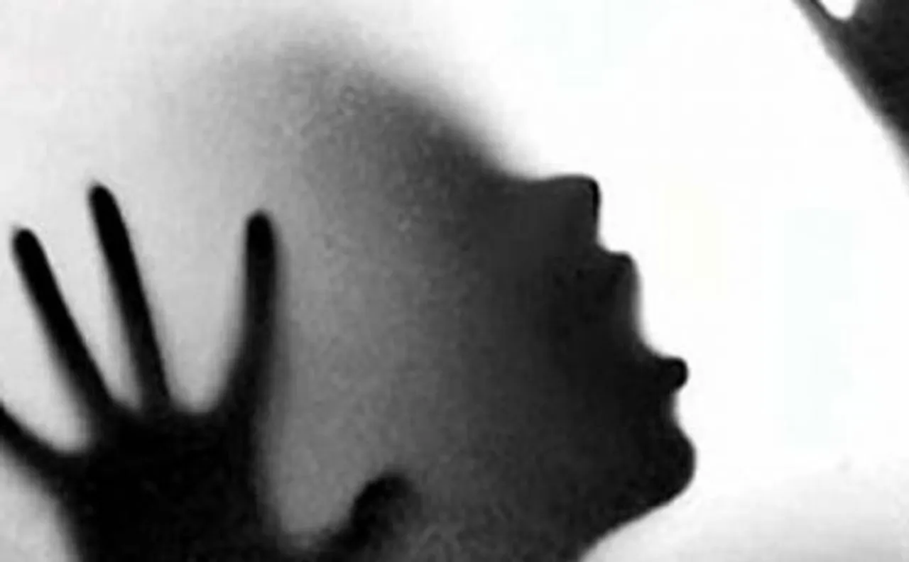 Father kills minor daughter, hatches plan to kill sons to remarry in Delhi