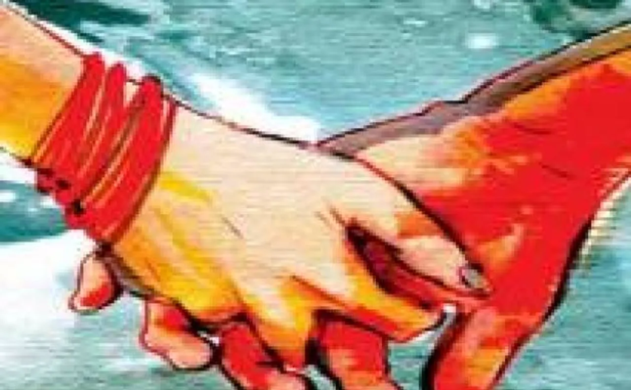 Kerala love jihad: Hadiyaâ€™s parents files complaint against activist for making, leaking video 