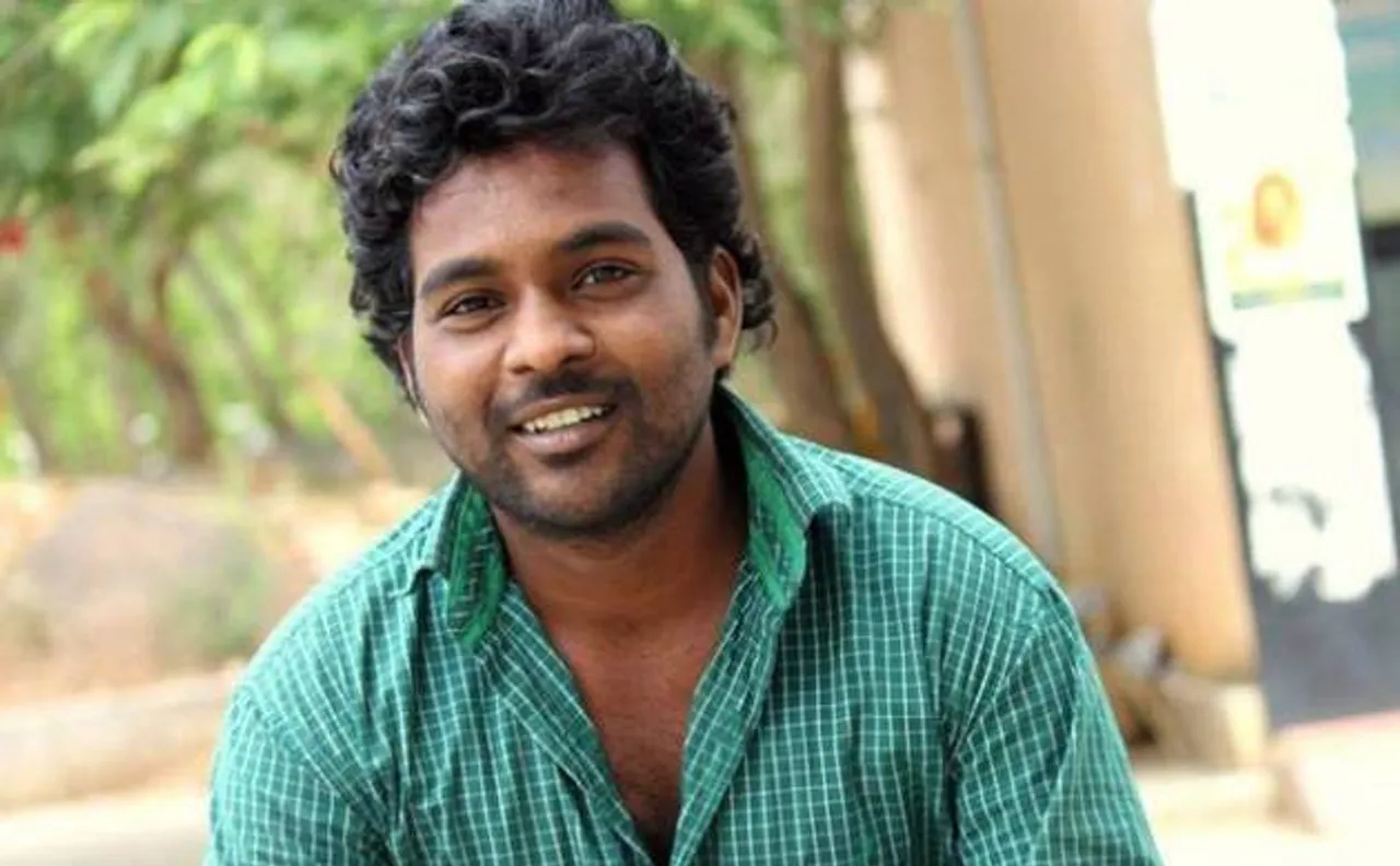 Students burn copies of Roopanwal committee report on Rohith Vemulaâ€™s death 