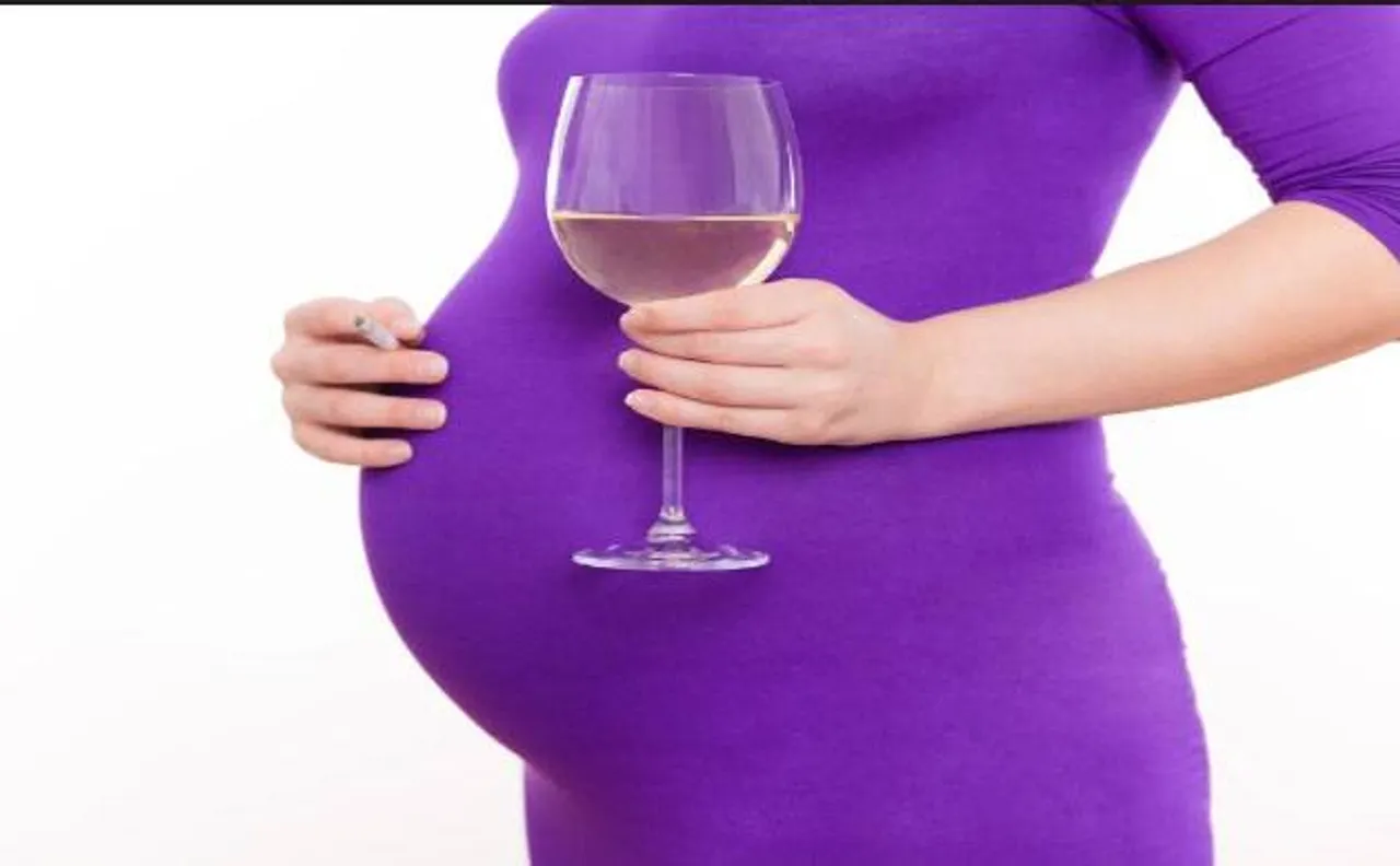 Younger mothers more likely to resort to heavy drinking early in their pregnancy: Study 