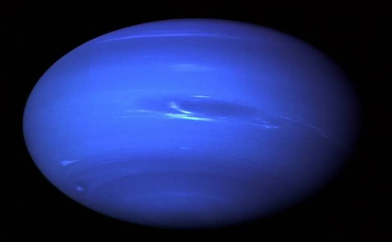 Unbelievable! It is diamonds that are raining on Uranus and Neptune  