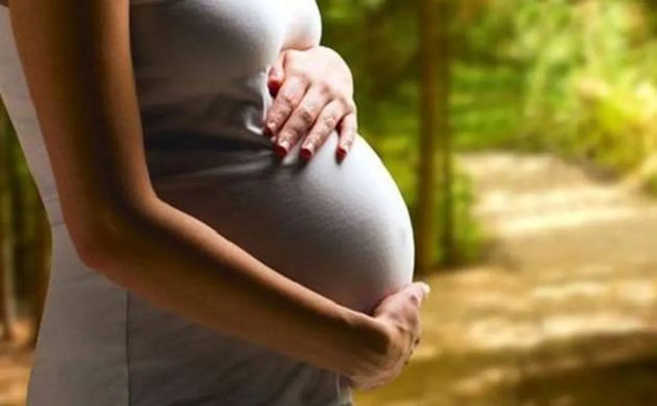 Chemicals in yoga mats may lower chances of pregnancy through IVF, says study