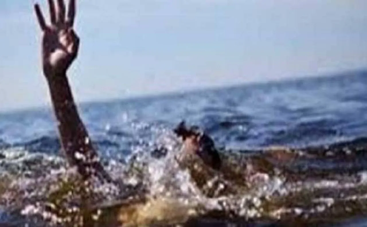 IIT Kharagpur professor drowns trying to save 4-year-old son