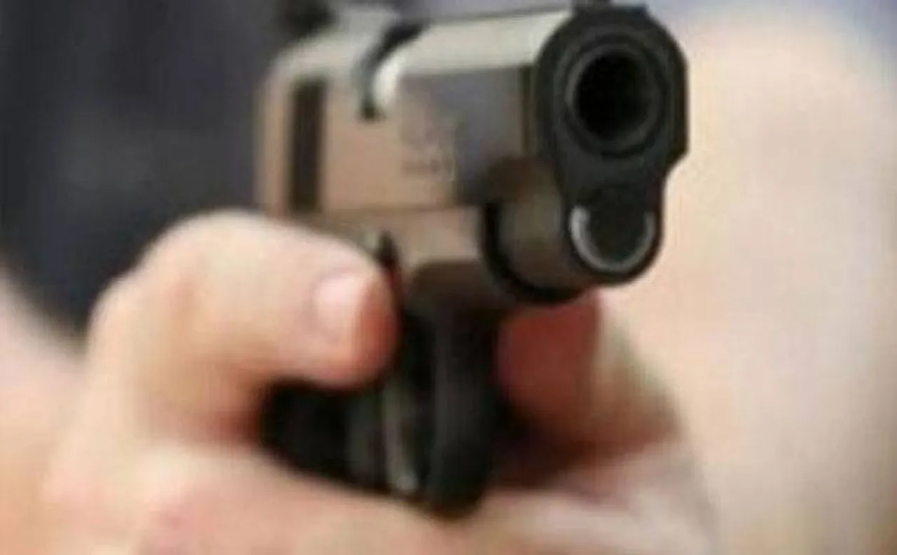  2 dead, 4 injured in shooting at library in Clovis, New Mexico