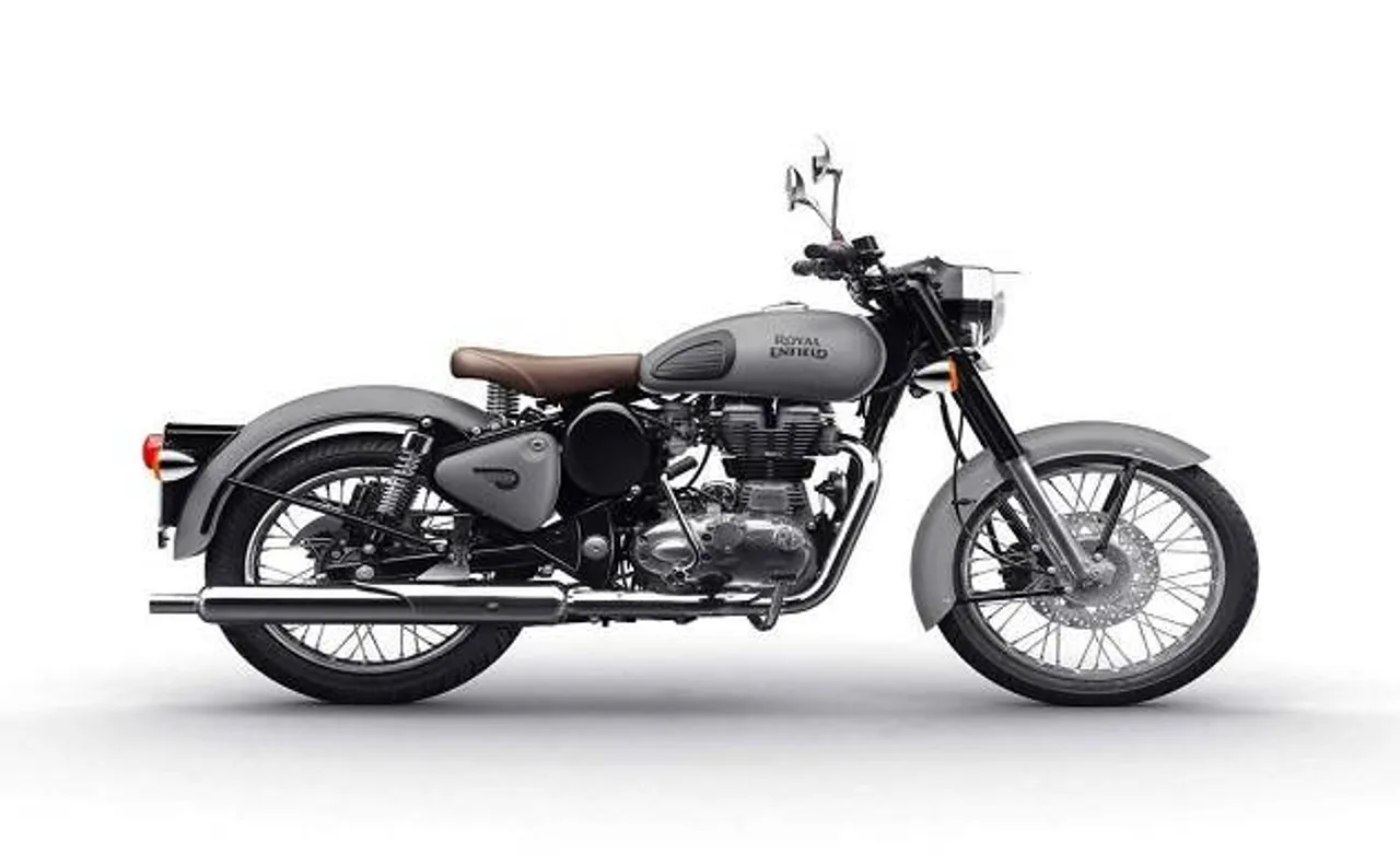 Royal Enfield Classic unveils Classic 350 and Classic 500 in two new colour variants, rear disc brakes