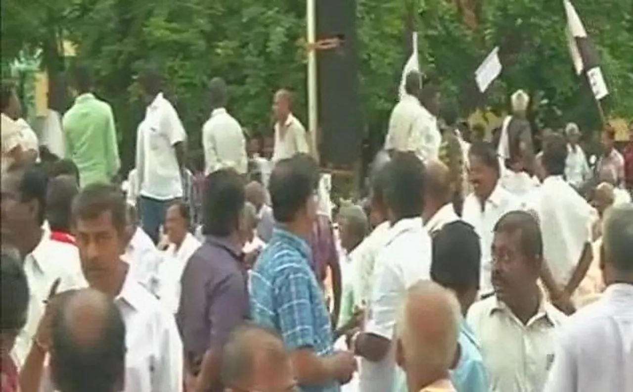 Anitha's suicide: Ensure no protests take place over NEET, SC to Tamil Nadu govt