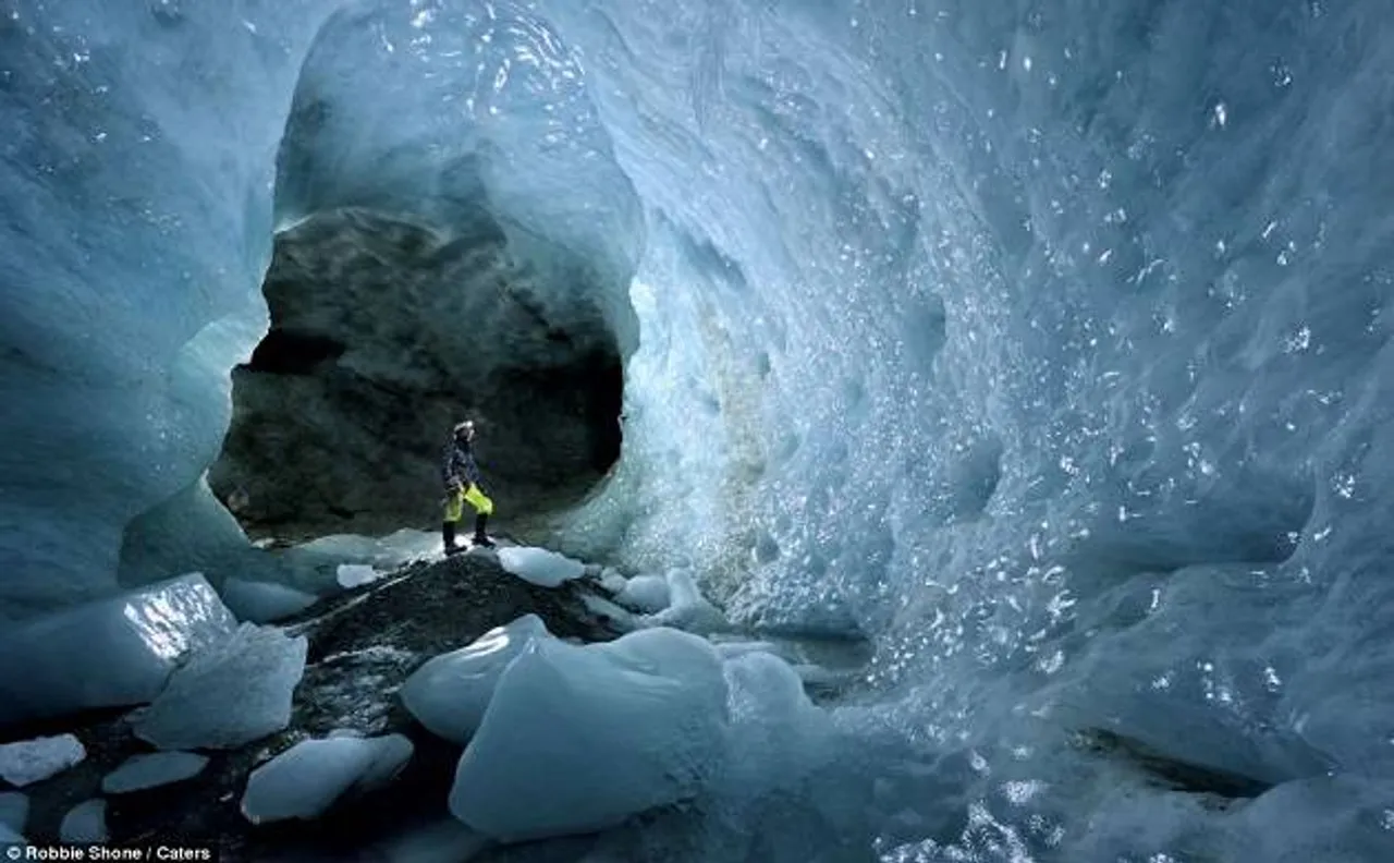 Secret world of animals and plants may exist in Antarctica's mysterious caves: Study