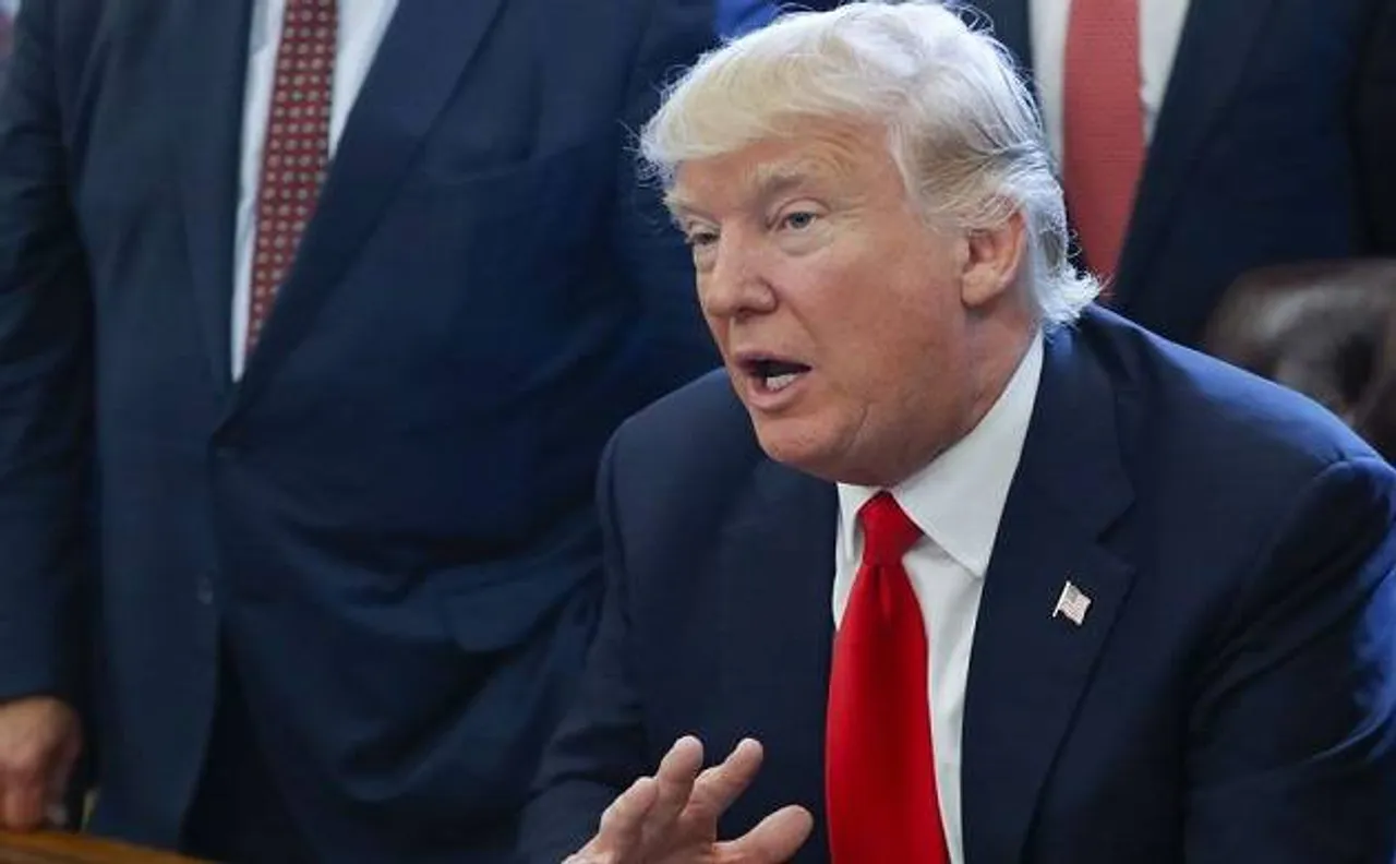 Transgender US troops can serve into 2018, says Pentagon