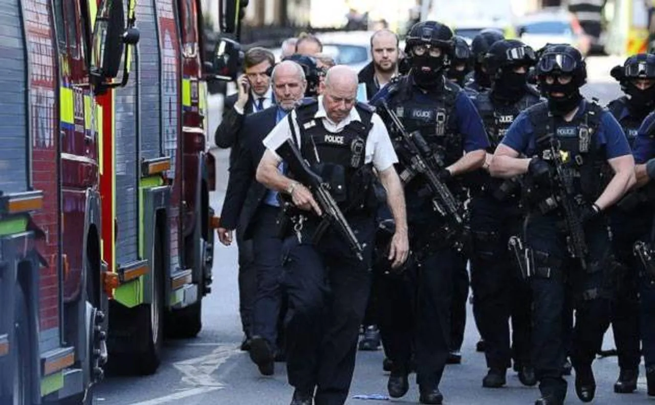 London tube terror attack: UK police arrests 18-year-old; terms it significant development in investigation