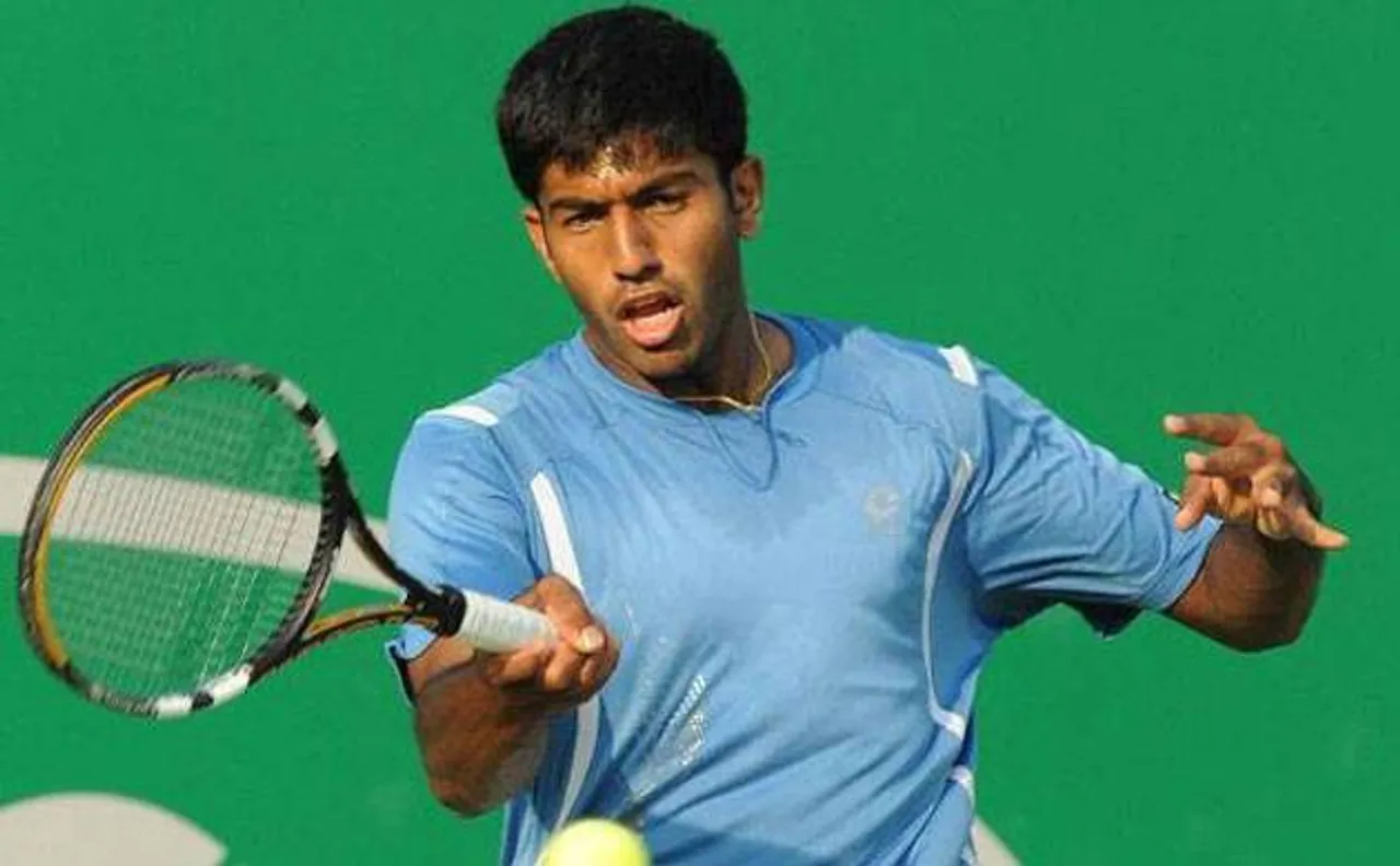 Davis Cup: Bopanna-Raja lose to Nestor-Pospisil; Canada takes 2-1 lead against India