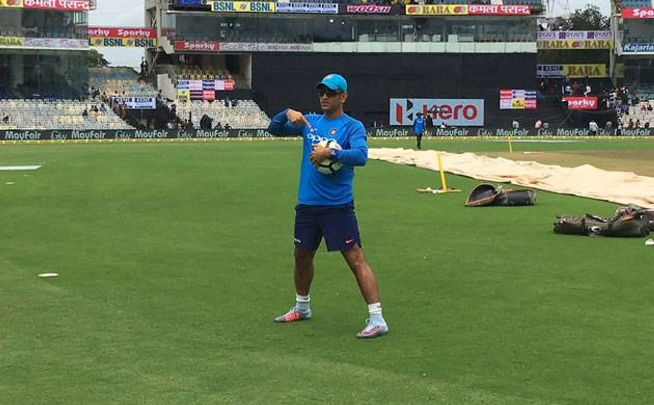 India vs Australia: MS Dhoni completes 100 international half-centuries; joins select list of batsmen