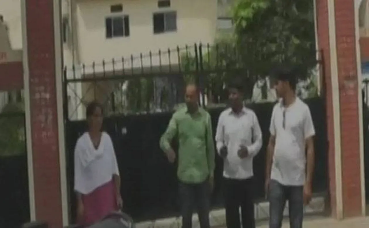 UP: Two students missing after being beaten by school Principal in Jaunpur, parents to file FIR
