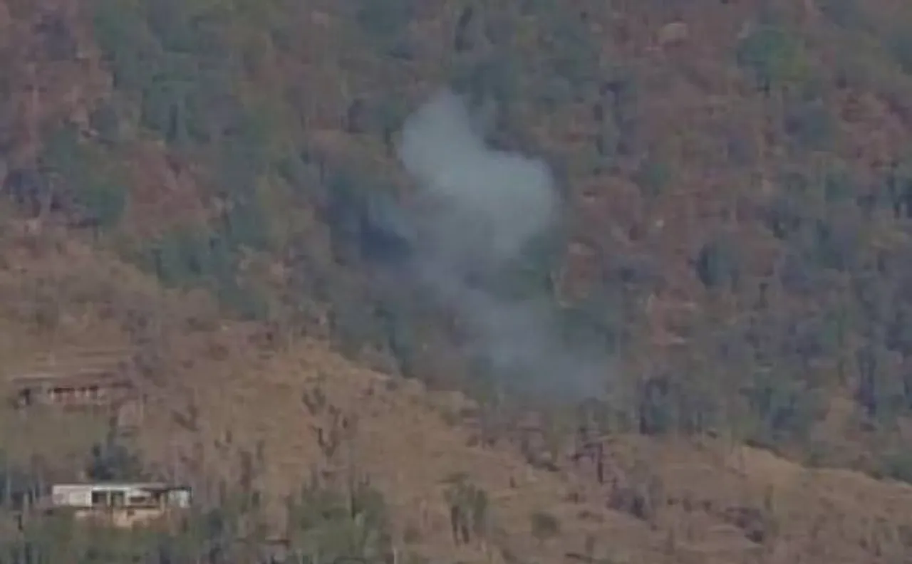 J&K: Pakistan violates ceasefire in Poonch sector; Indian Army retaliates      