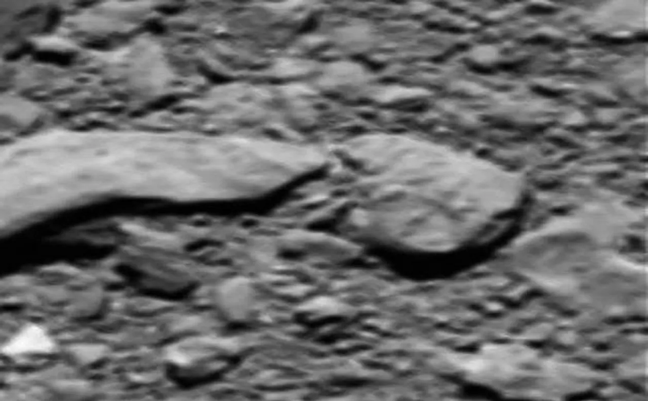 Miracle! Scientists find final photo of Rosetta spacecraft before the crash