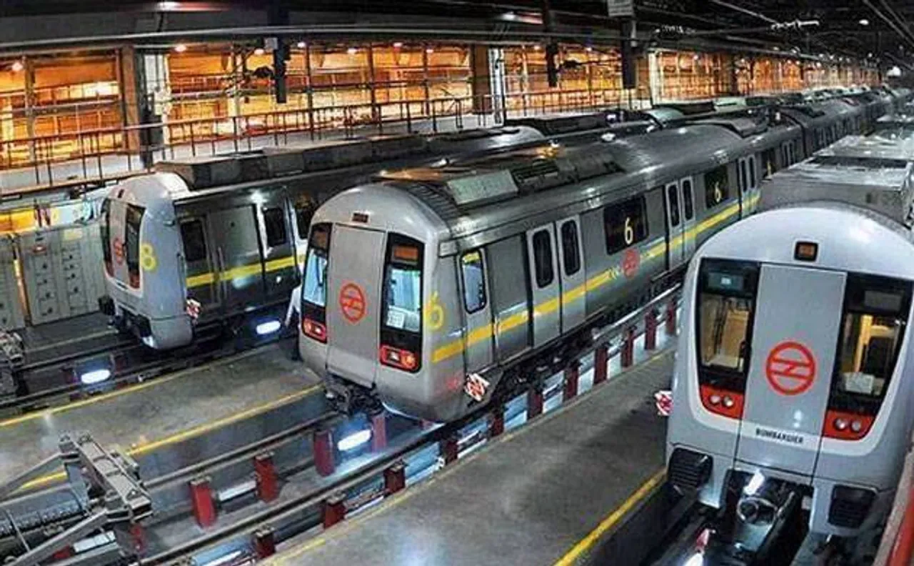 Delhi: CISF officer opens fire at Azadpur metro station to control miscreants