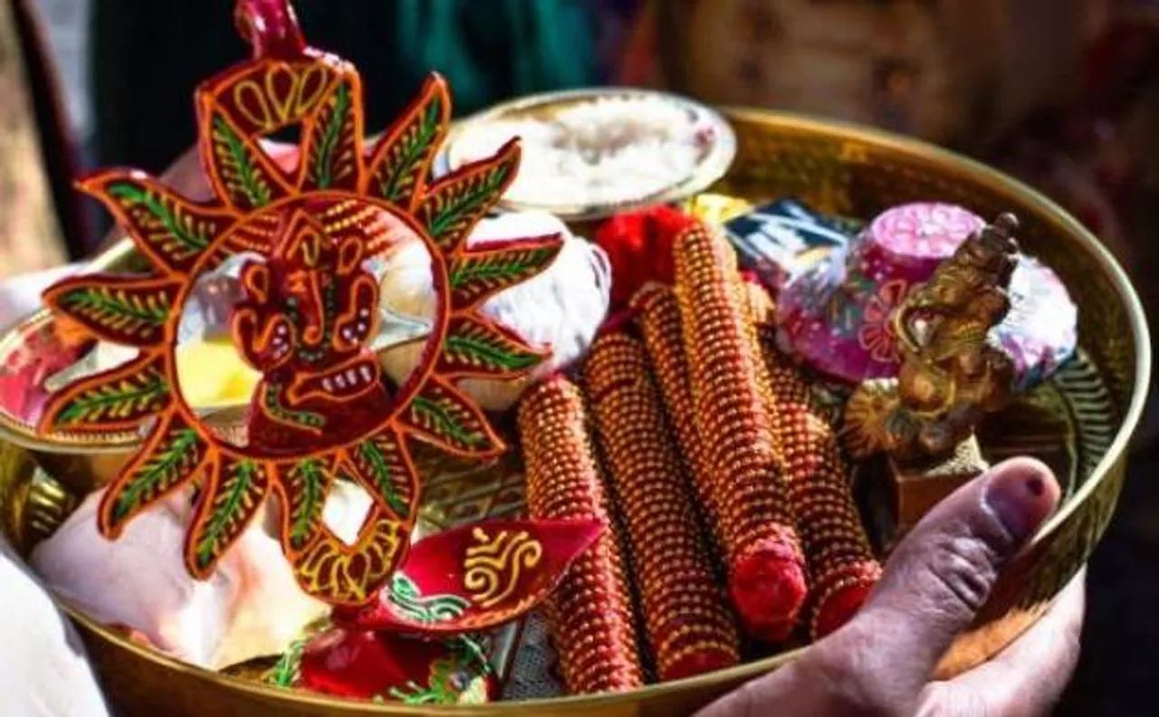Karwa Chauth 2017: Know about Puja Muhurat, moonrise timing