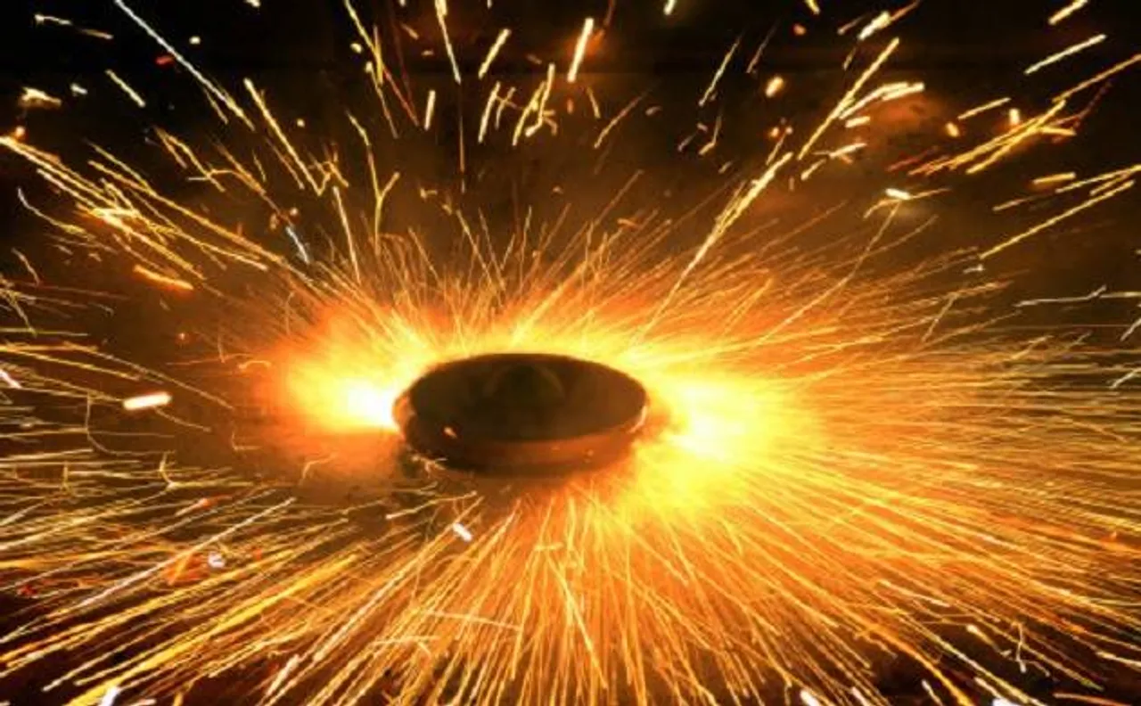 'Pained' that firecracker ban order communalised, says Supreme Court