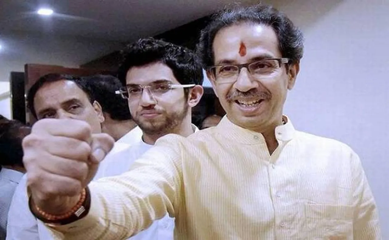 Big jolt to MNS as six of its corporators defect to Shiv Sena in BMC