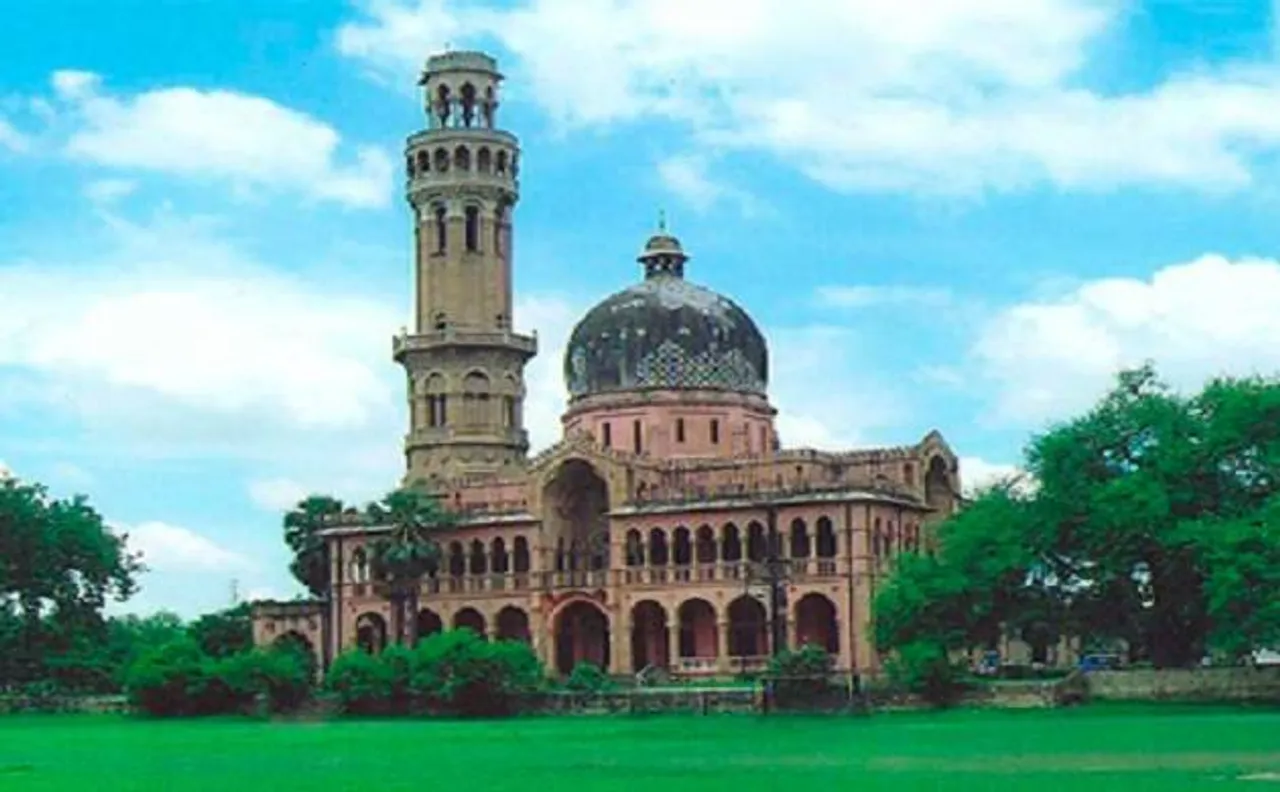 Allahabad University polls: Samajwadi Chhatra Sabha wins 4 seats, ABVP wins one seat