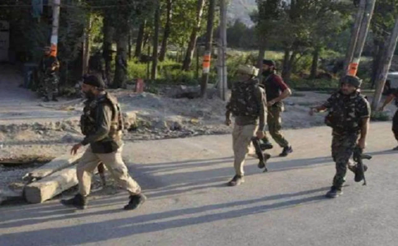 J&K: Terrorists killed ex-sarpanch in Shopian; family members kill one of assailants