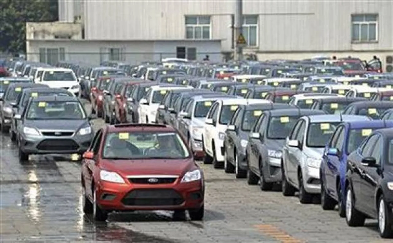 Pre-GST car sale drop dampens zeal this Dhanteras