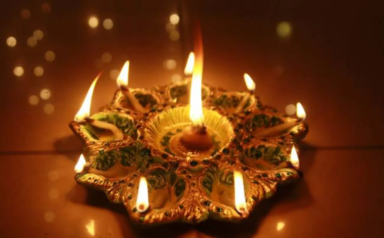 Diwali 2017: Know history, significance and shubh Lakshmi puja muhurat