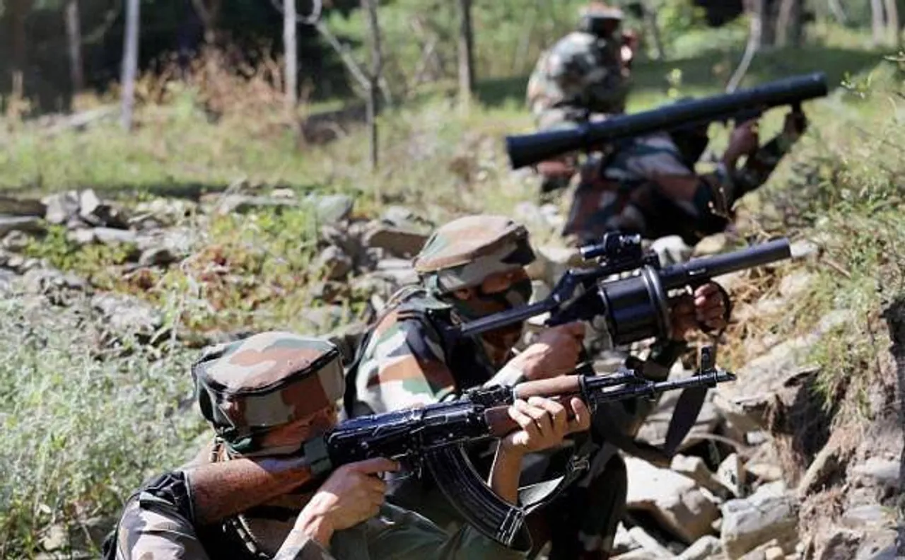 J&K: Pakistan violates ceasefire in Kamal Koot area of Uri sector; one porter injured