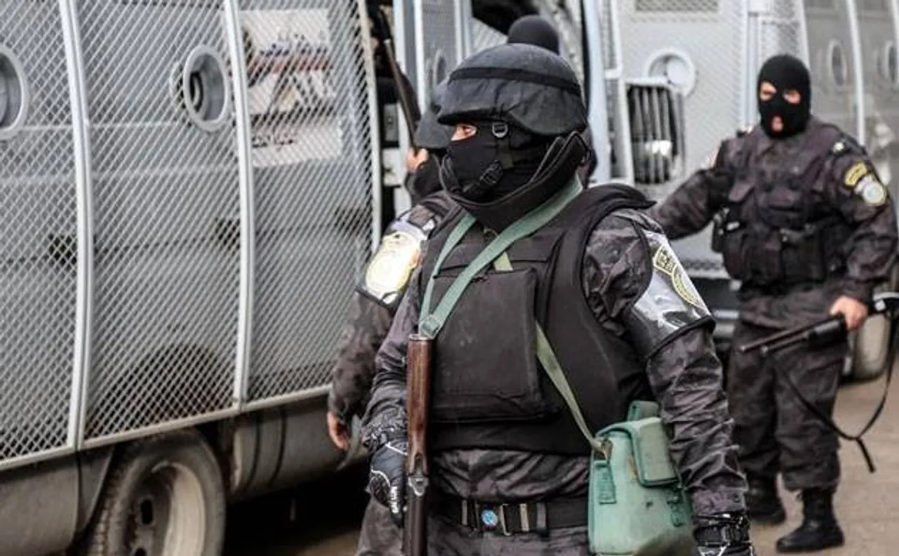 55 policemen killed in shootout near Cairo, say Eyptian officials