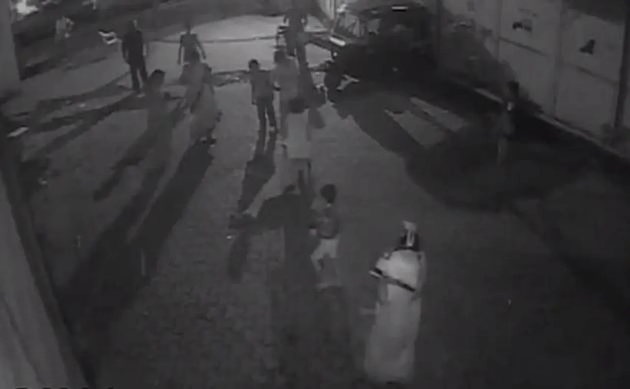 Mumbai: Man repeatedly thrashes girl for asking not to make noise