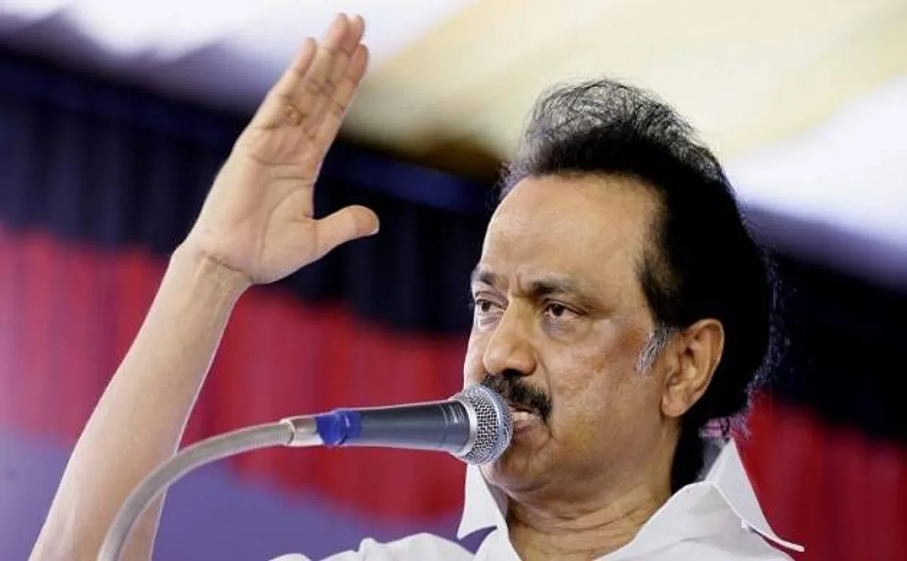Gujarat Assembly Elections 2017: Now DMK questions Election Commissionâ€™s intent over not announcing poll schedule