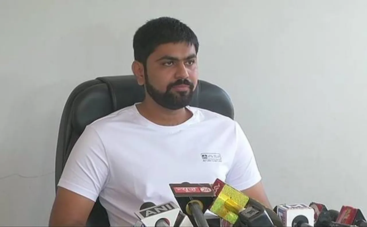 Gujarat elections: Patidar movement leader Nikhil Savani quits Bharatiya Janata Party, accuses party of bribery