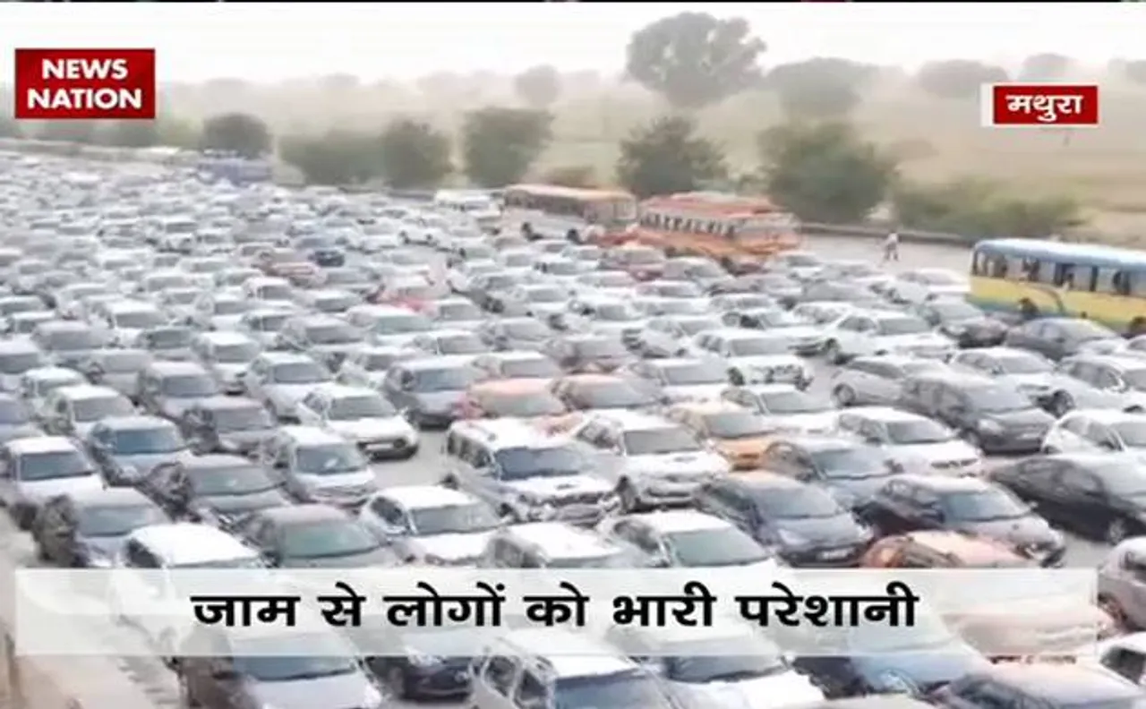 Watch | 15 km long traffic jam in Mathura toll plaza