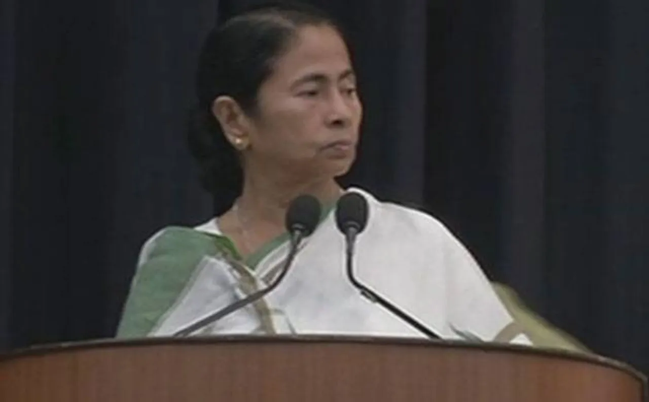WB CM Mamata Banerjee refuses to link Aadhaar with her phone; asks authorities to disconnect connection