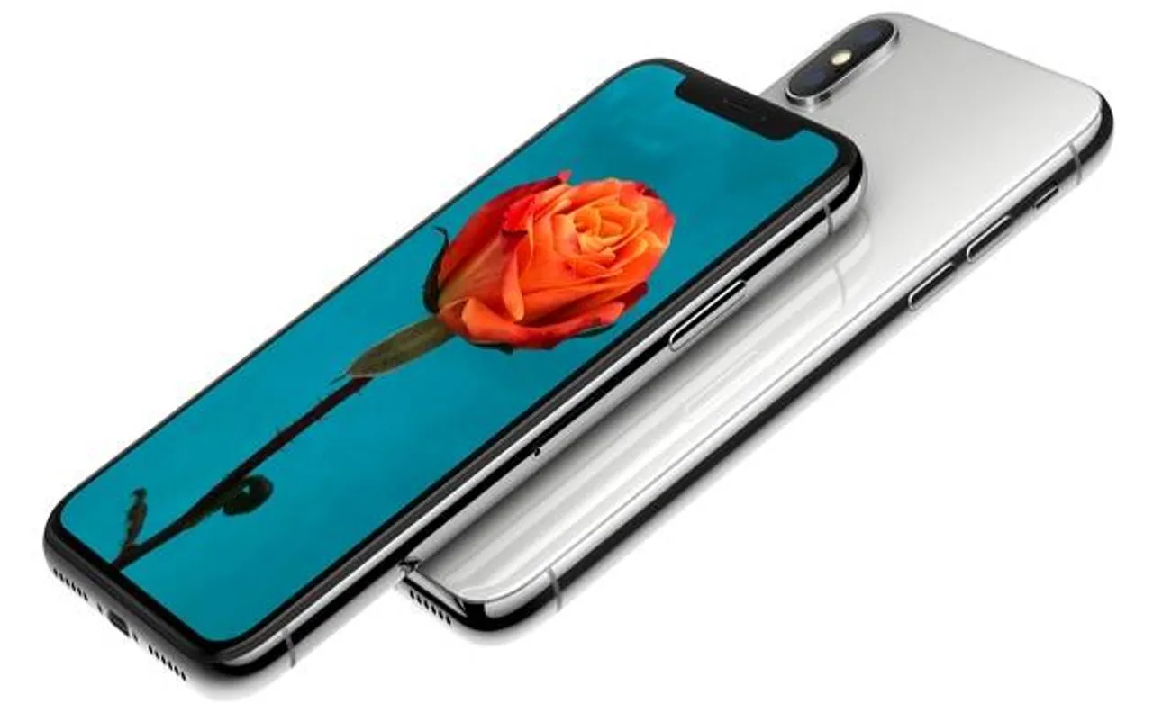 iPhone X pre-orders sold out in minutes. Twitter goes crazy!
