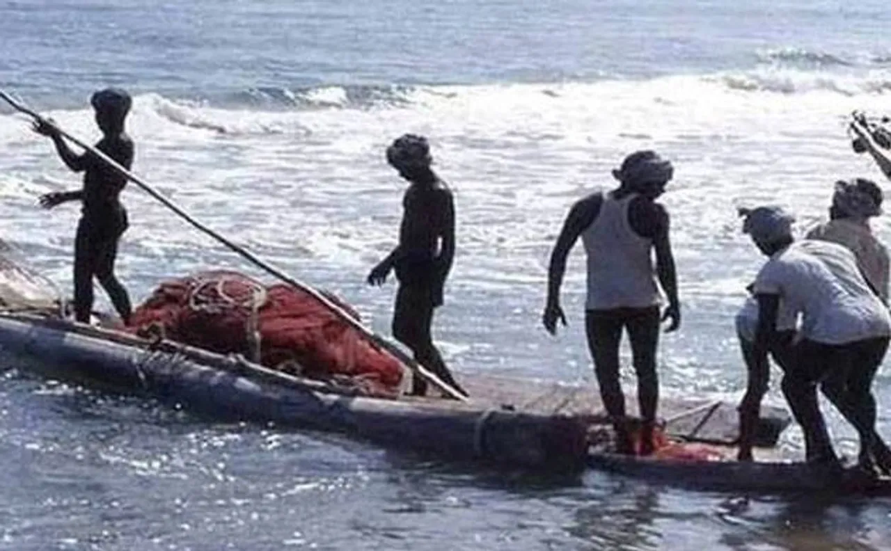 Pakistan releases 68 Indian fishermen, 200 still in Pak jails
