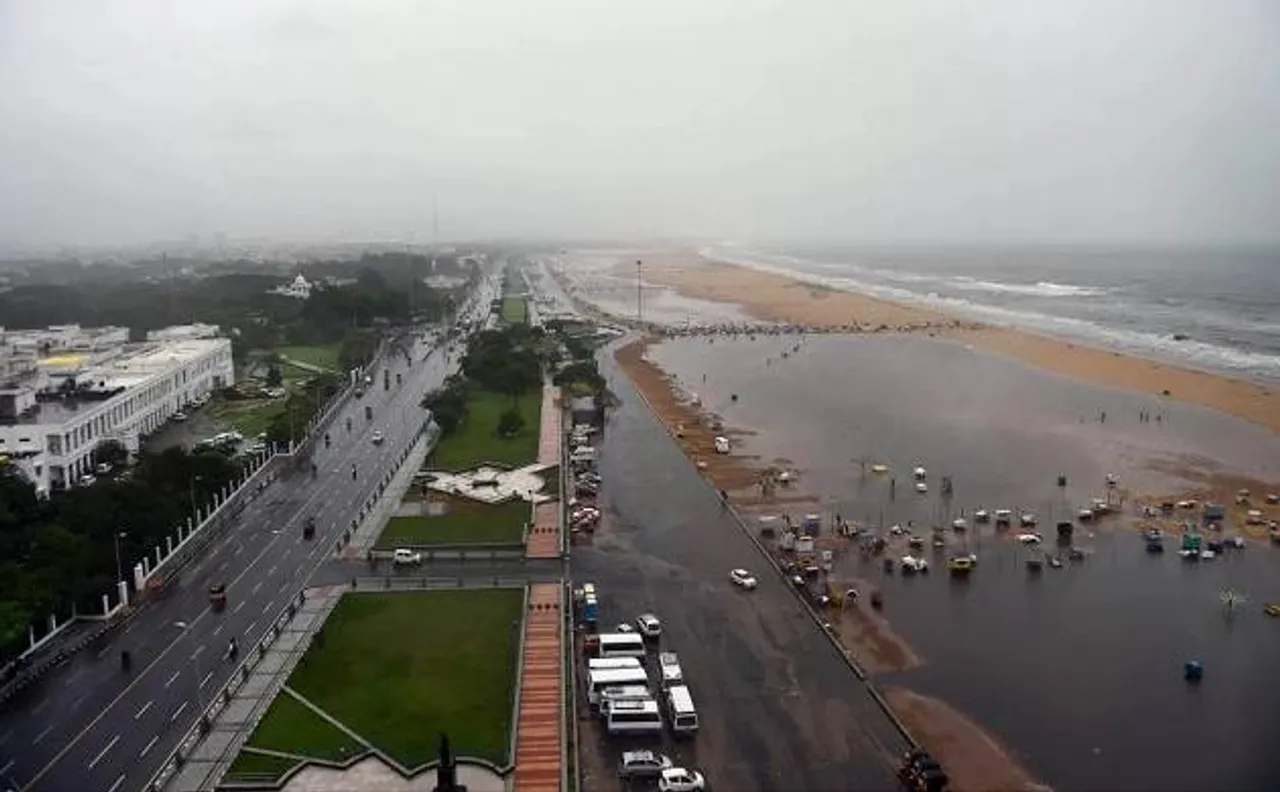 Chennai rains: People fear 2015 deluge repeat as schools remain closed, transportation takes hit