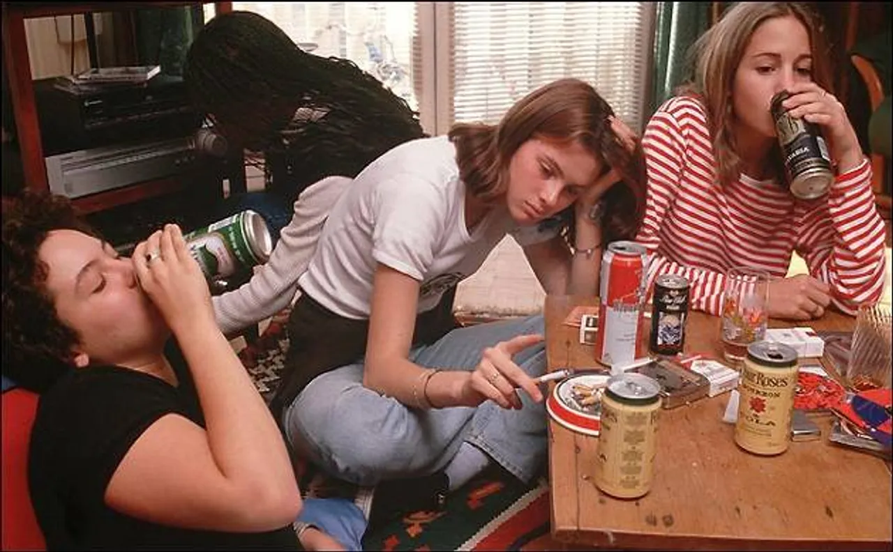Teenagers who drink and smoke pot less likely to get jobs, marry