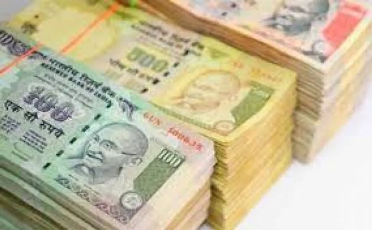 Demonetisation: Credit agencies lowered India's FY 2016-17 GDP growth estimates predicting liquidity crunch in economy