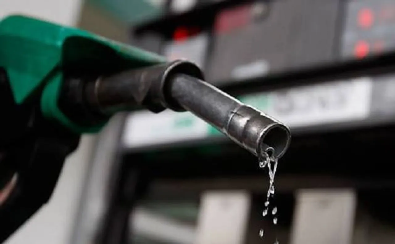 Ahead of Gujarat polls, GST on 178 items reduced but Petrol, Diesel still not included under new tax regime