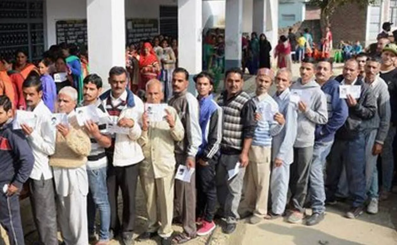 More women cast vote than men in Himachal Pradesh polls