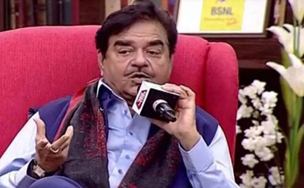 Shatrughan Sinha says present atmosphere in India is 'Khamosh'