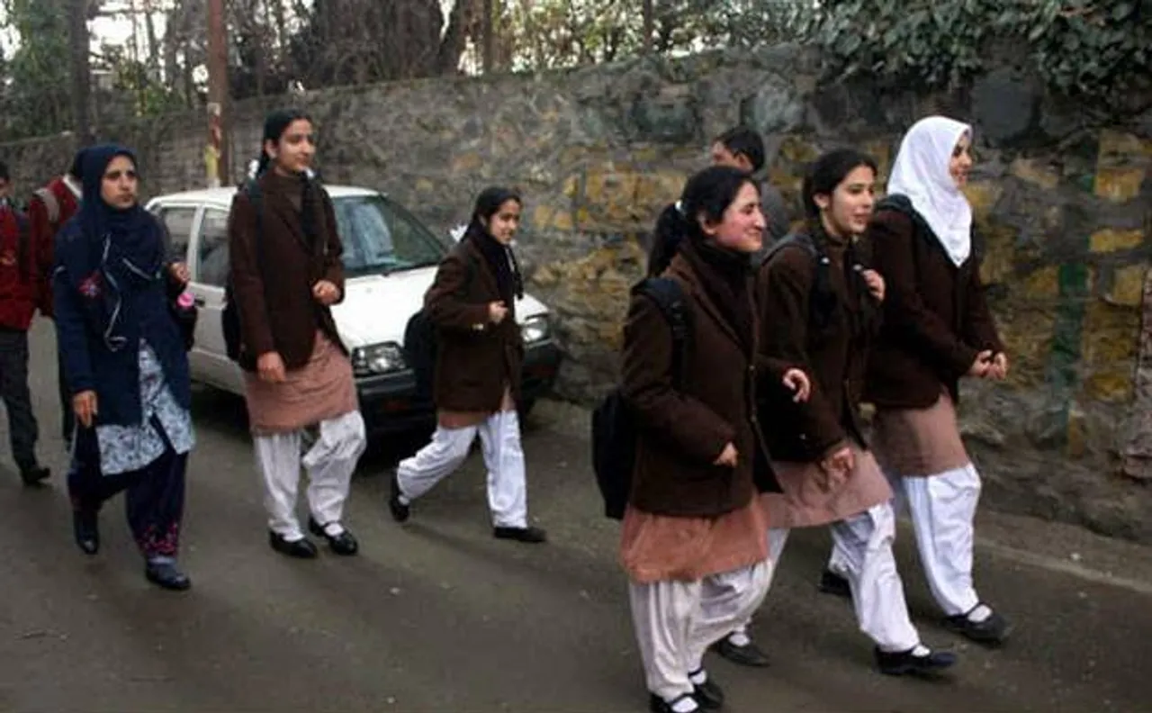 Jammu and Kashmir: State government announces winter vacation for schools