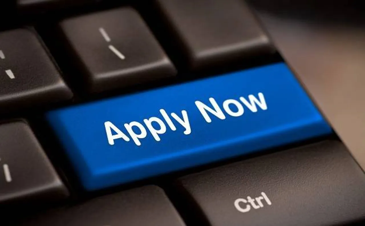 Navodaya Vidyalaya Samiti Job Notification 2017: Apply for 683 posts, online registration ends on Dec 13 at nvshq.org