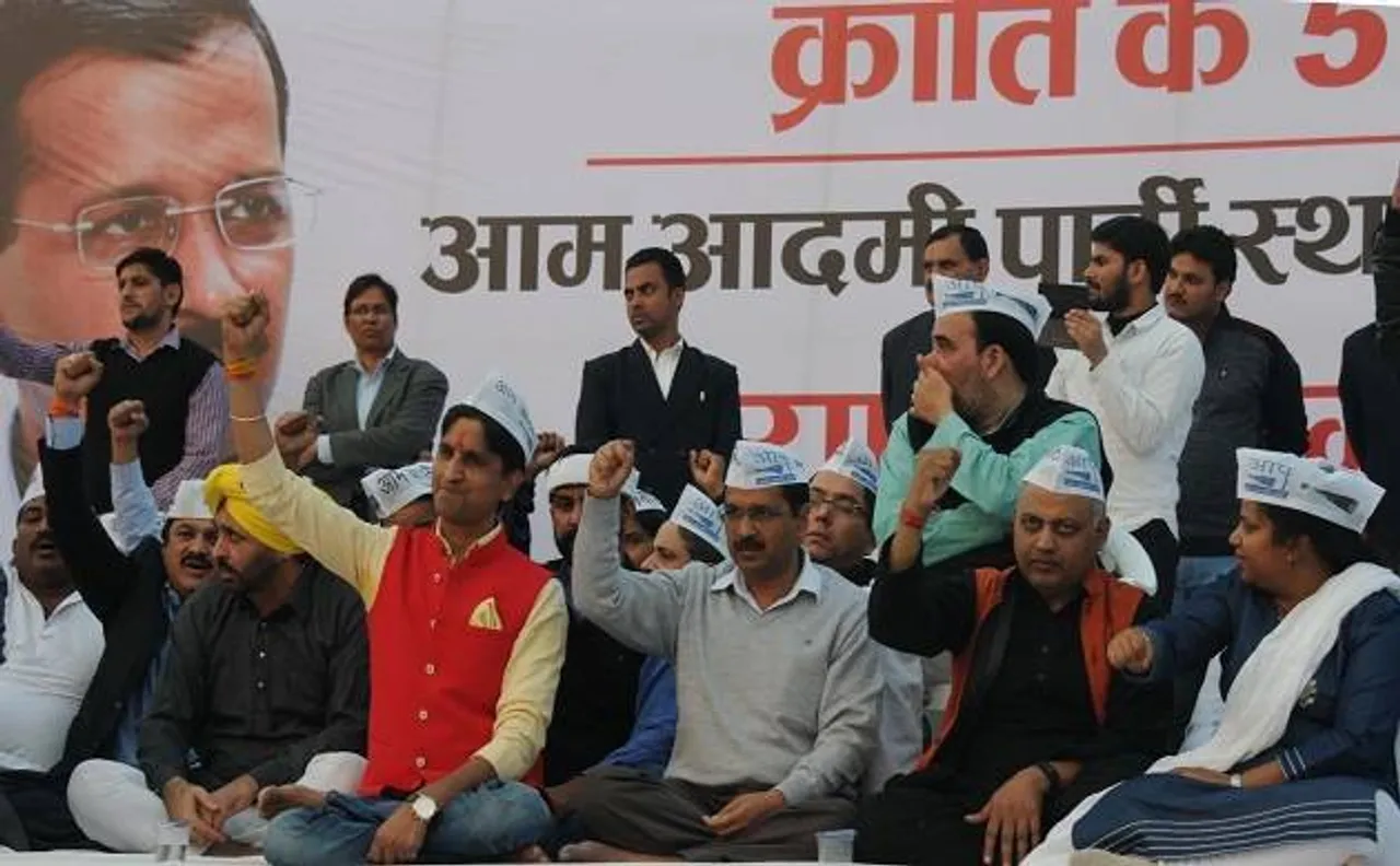 Income Tax department slaps Rs 30 crore notice to AAP; Kejriwal says all donations to political party declared illegal