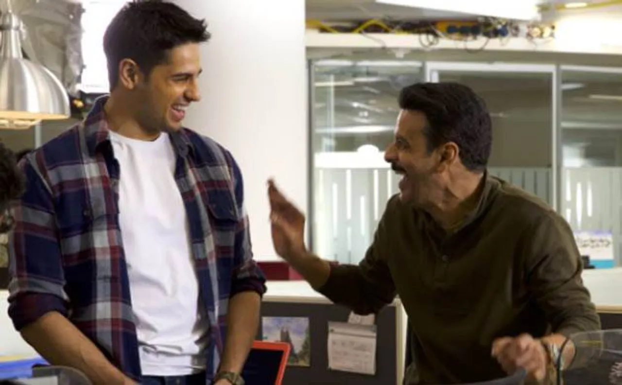 TRENDING! Sidharth Malhotra and Manoj Bajpayeeâ€™s candid pic from the sets of â€˜Aiyaaryâ€™