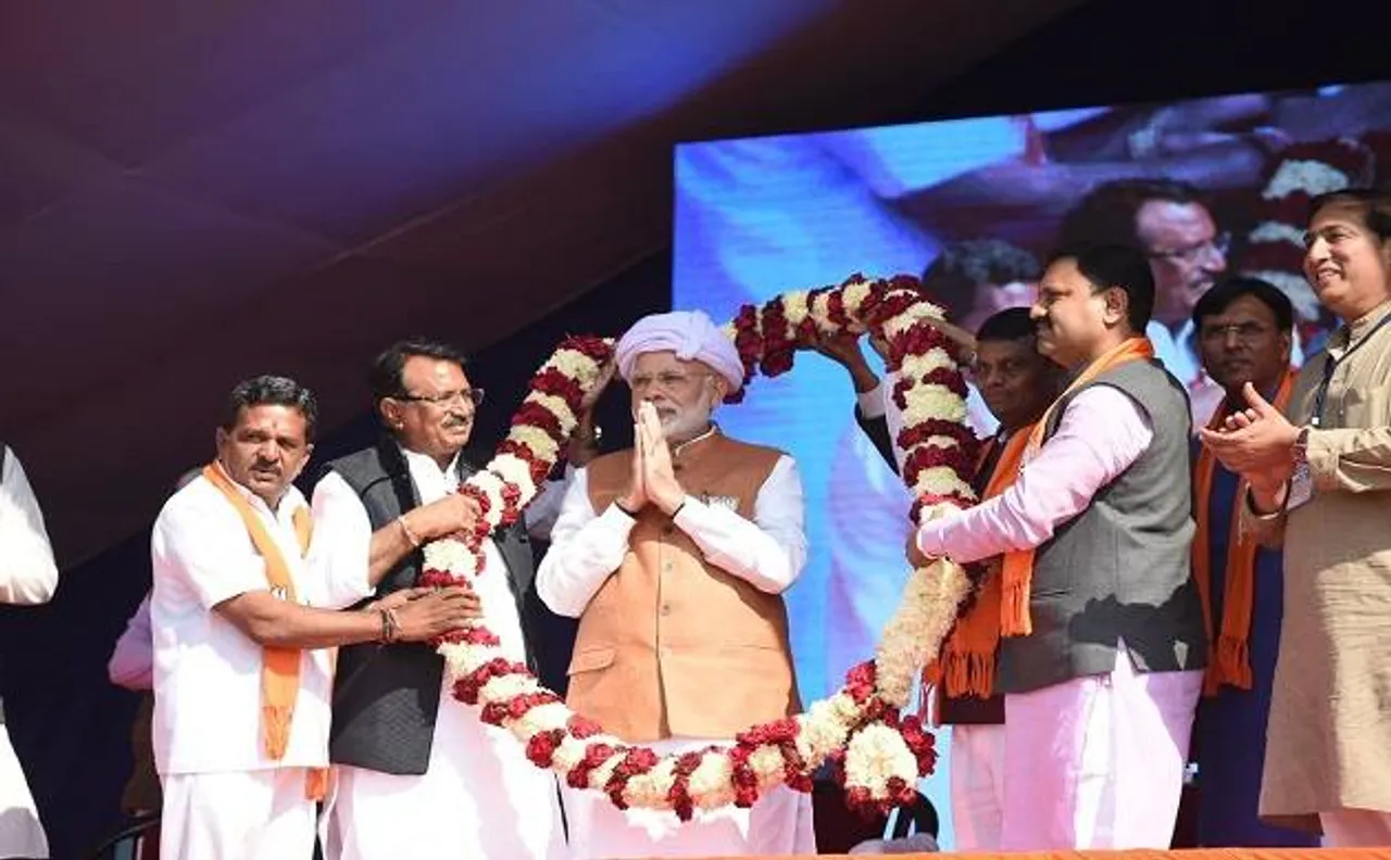 Gujarat assembly polls: PM Modi says Congress applauded Hafiz Saeed's release