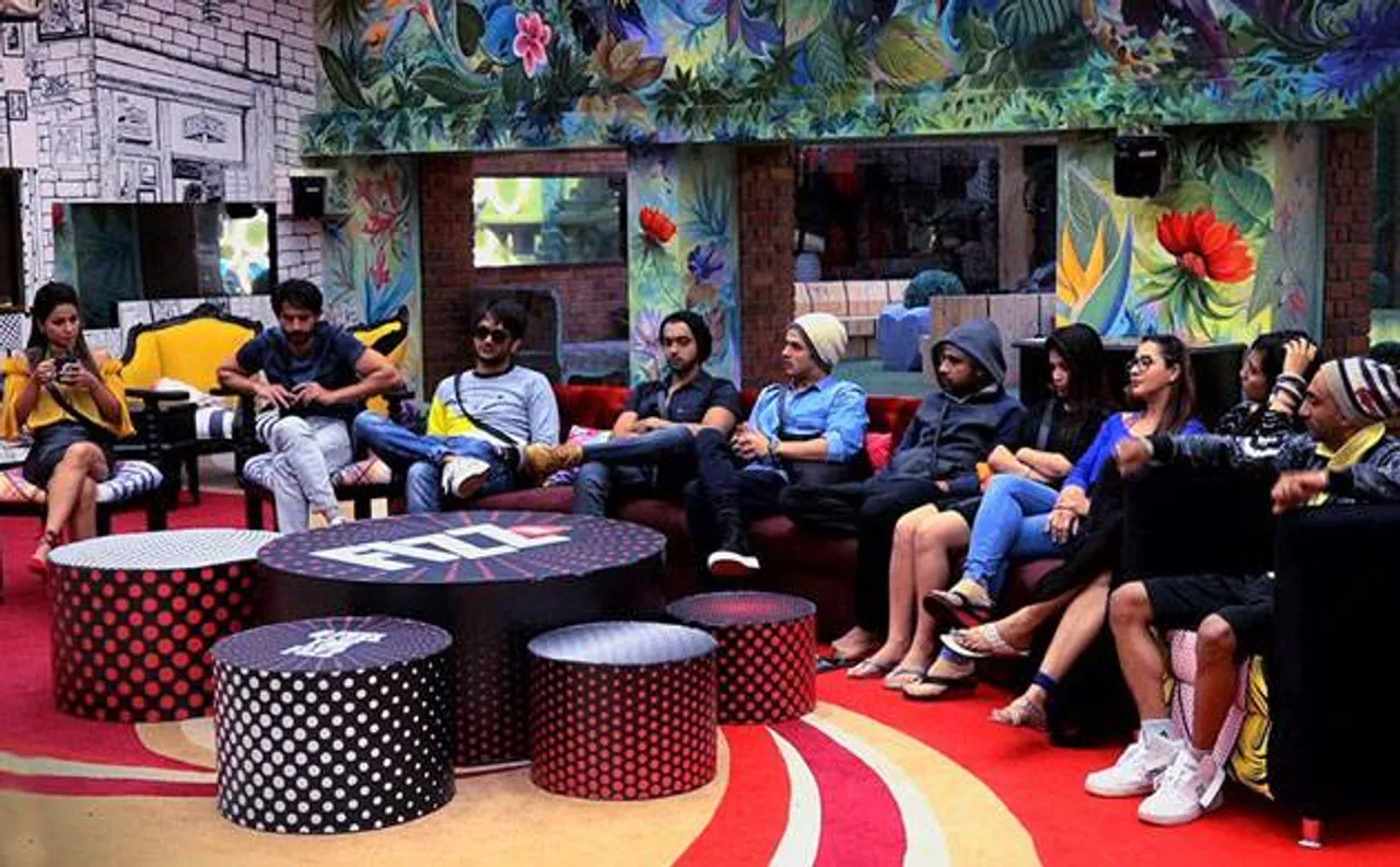 Bigg Boss 11: NOT Hina Khan, THIS contestant is the villain of the week on Salman Khan's show (watch video)