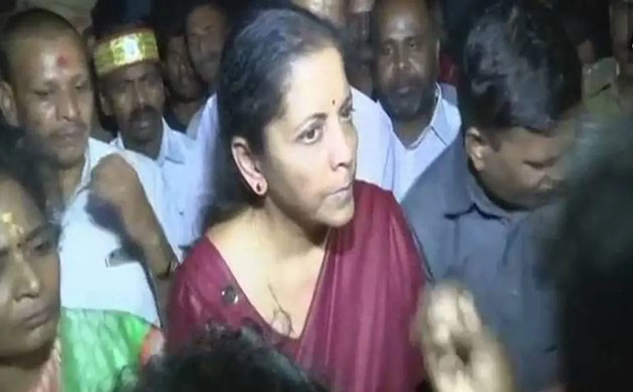 Cyclone Ockhi: Defence Minister Nirmala Sitharaman in Tamil Nadu; massive destruction in Lakshadweep 